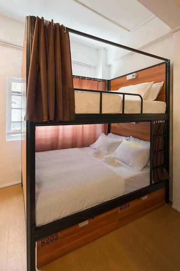 7 Wonders Hostel At Upper Dickson 0*, Singapore