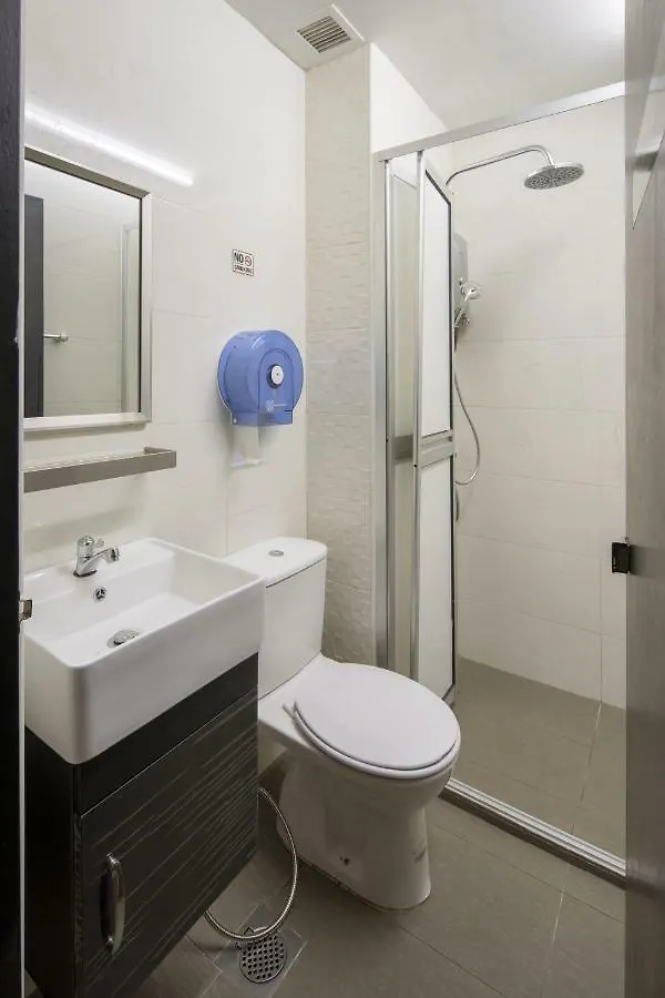 7 Wonders Hostel At Upper Dickson  Singapore