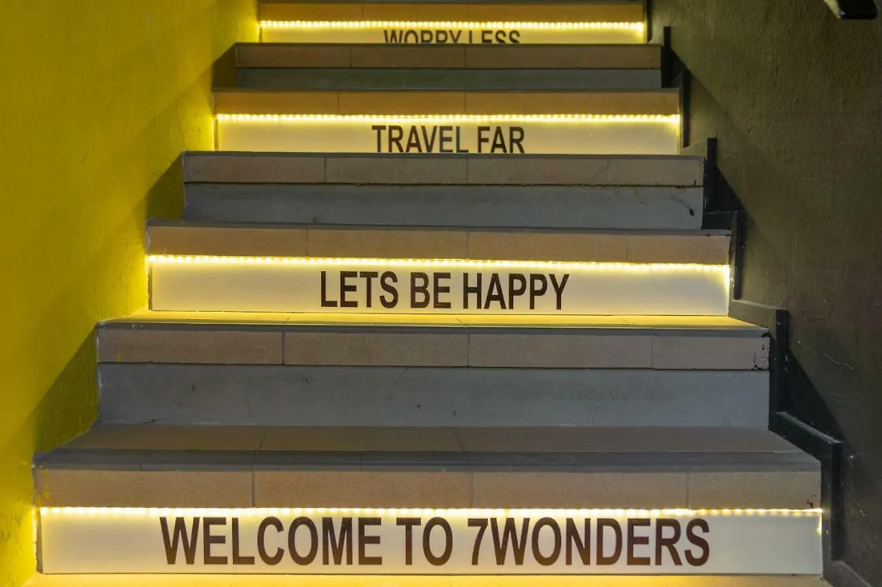 7 Wonders Hostel At Upper Dickson Singapore