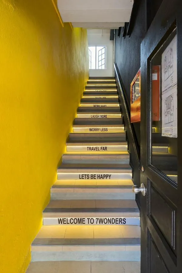 7 Wonders Hostel At Upper Dickson