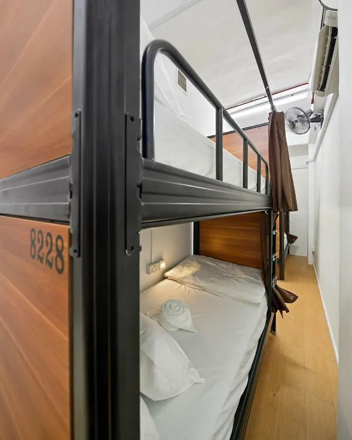 7 Wonders Hostel At Upper Dickson  Singapore