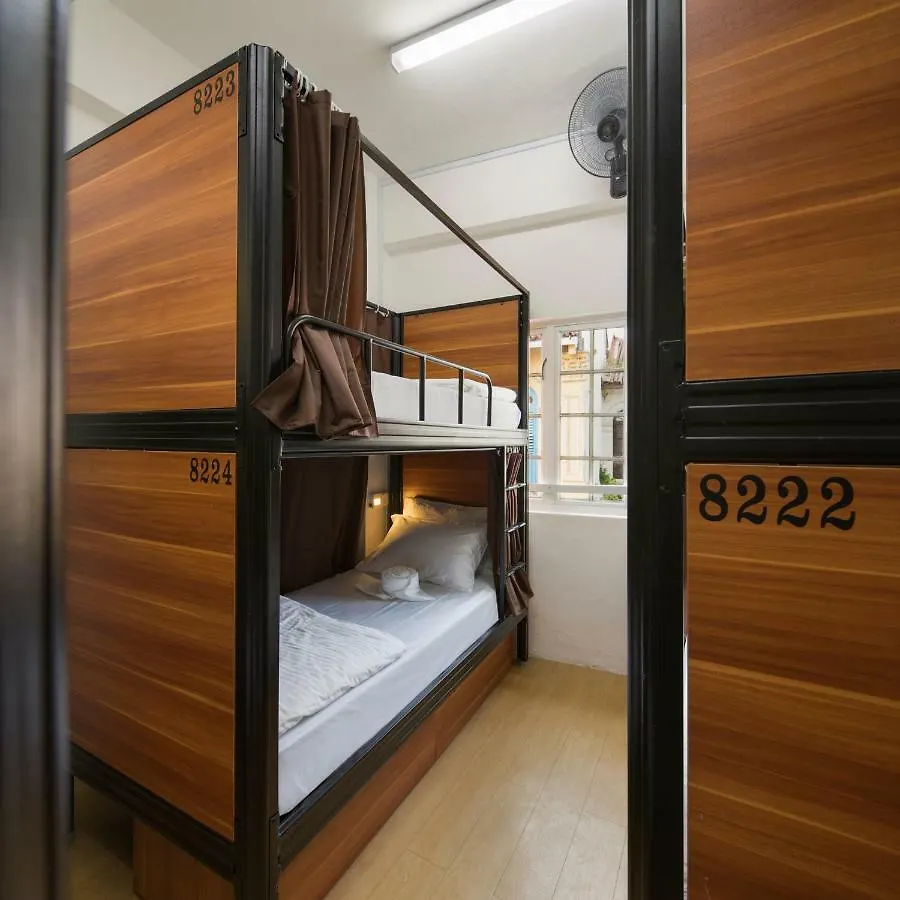 7 Wonders Hostel at Upper Dickson Singapur